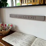 Guest Gæstehus *