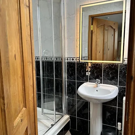 게스트하우스 Guest 말라하이드