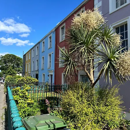 Guest * 말라하이드