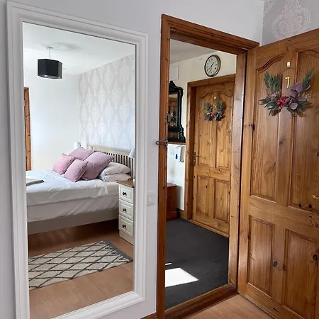 Guest * 말라하이드