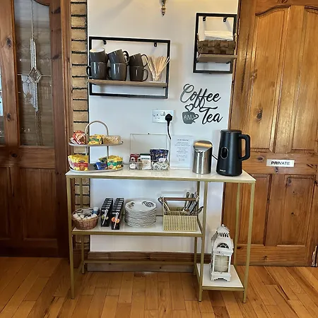 Guest * 말라하이드