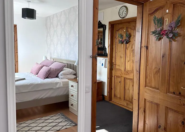 Guest * Малахайд